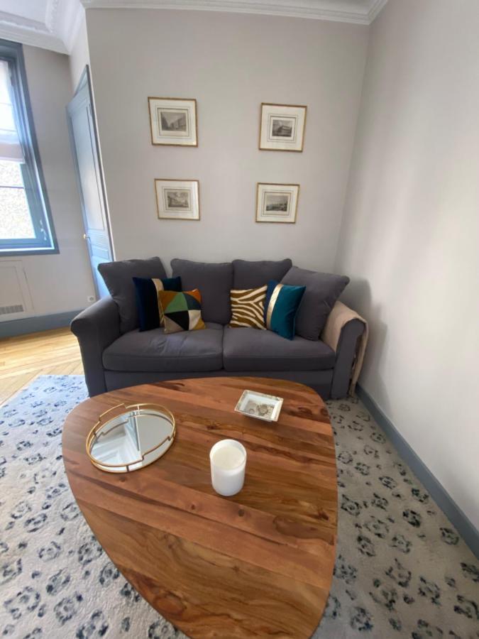 Elegant Appartement Trocadero Париж Екстериор снимка