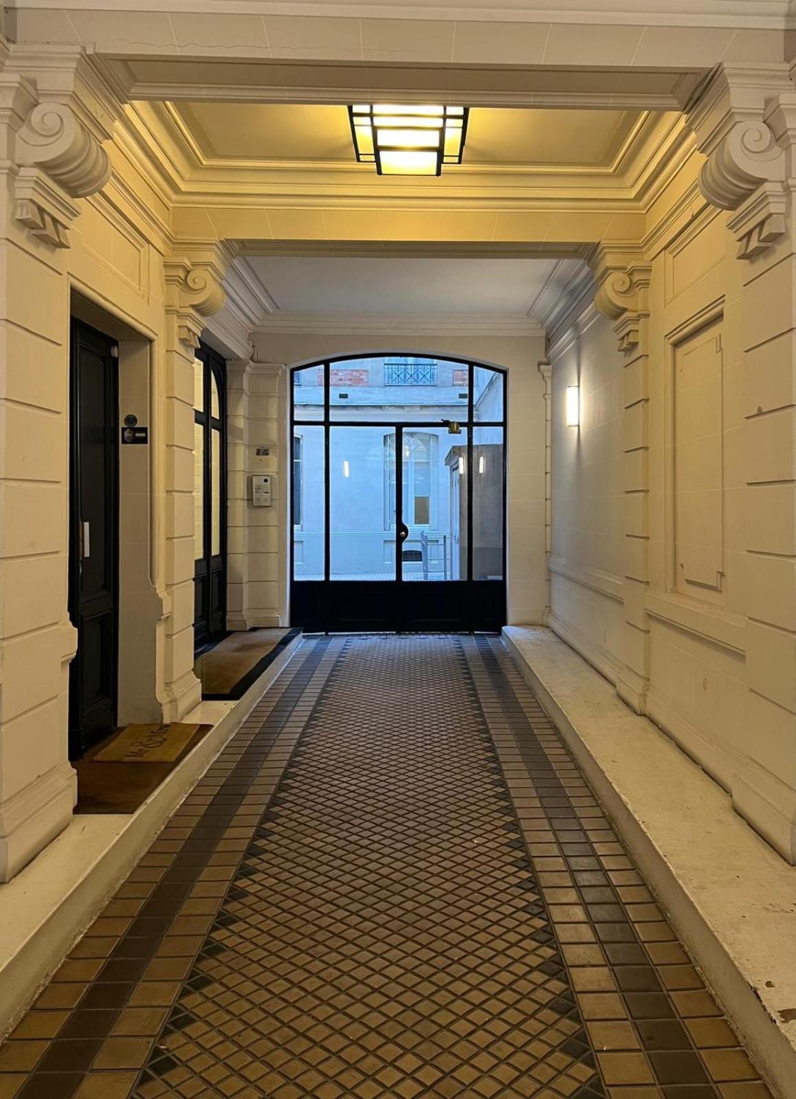 Elegant Appartement Trocadero Париж Екстериор снимка